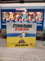 Steven Seagull Action Hero