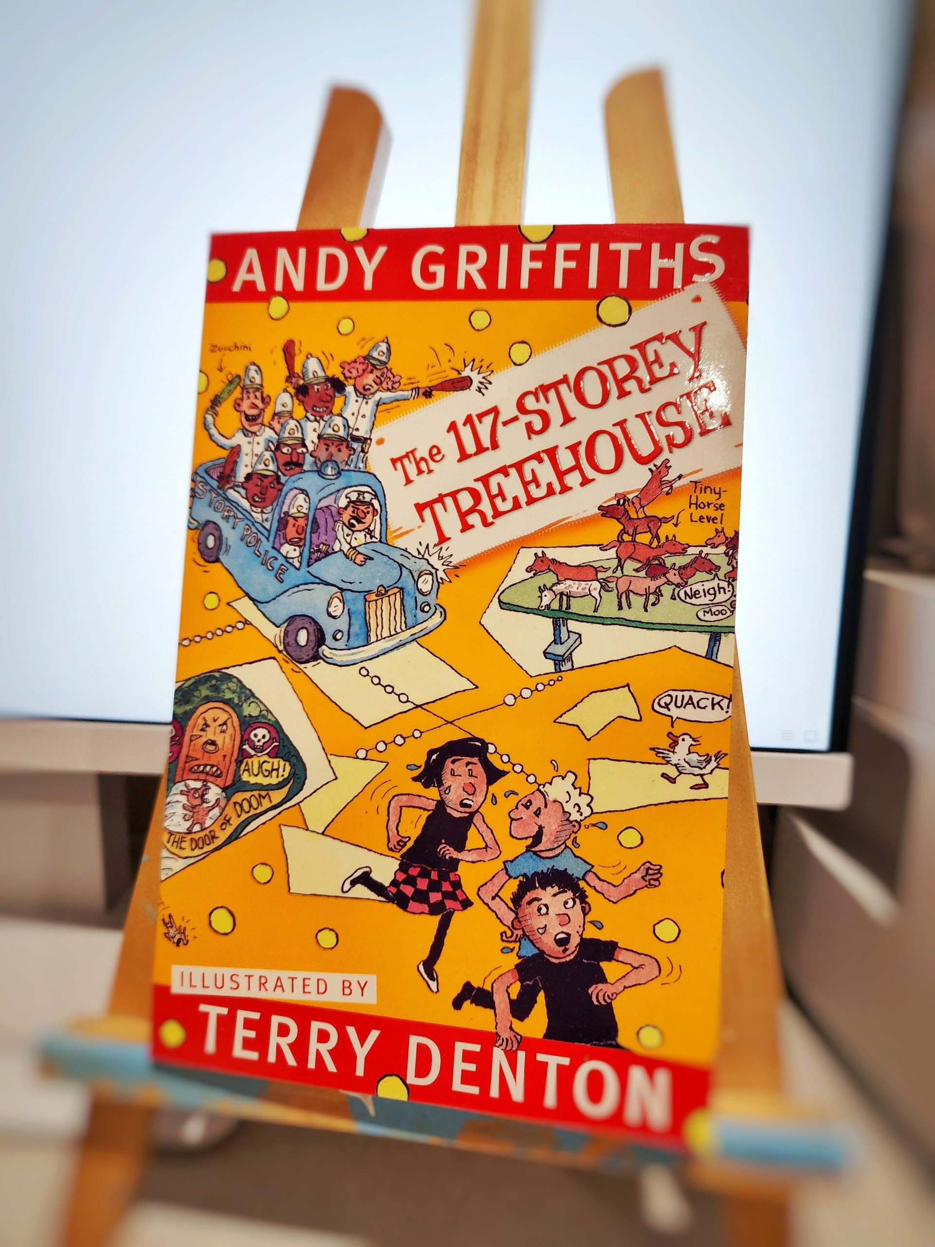Treehouse Book #9 - The 117-Storey Treehouse